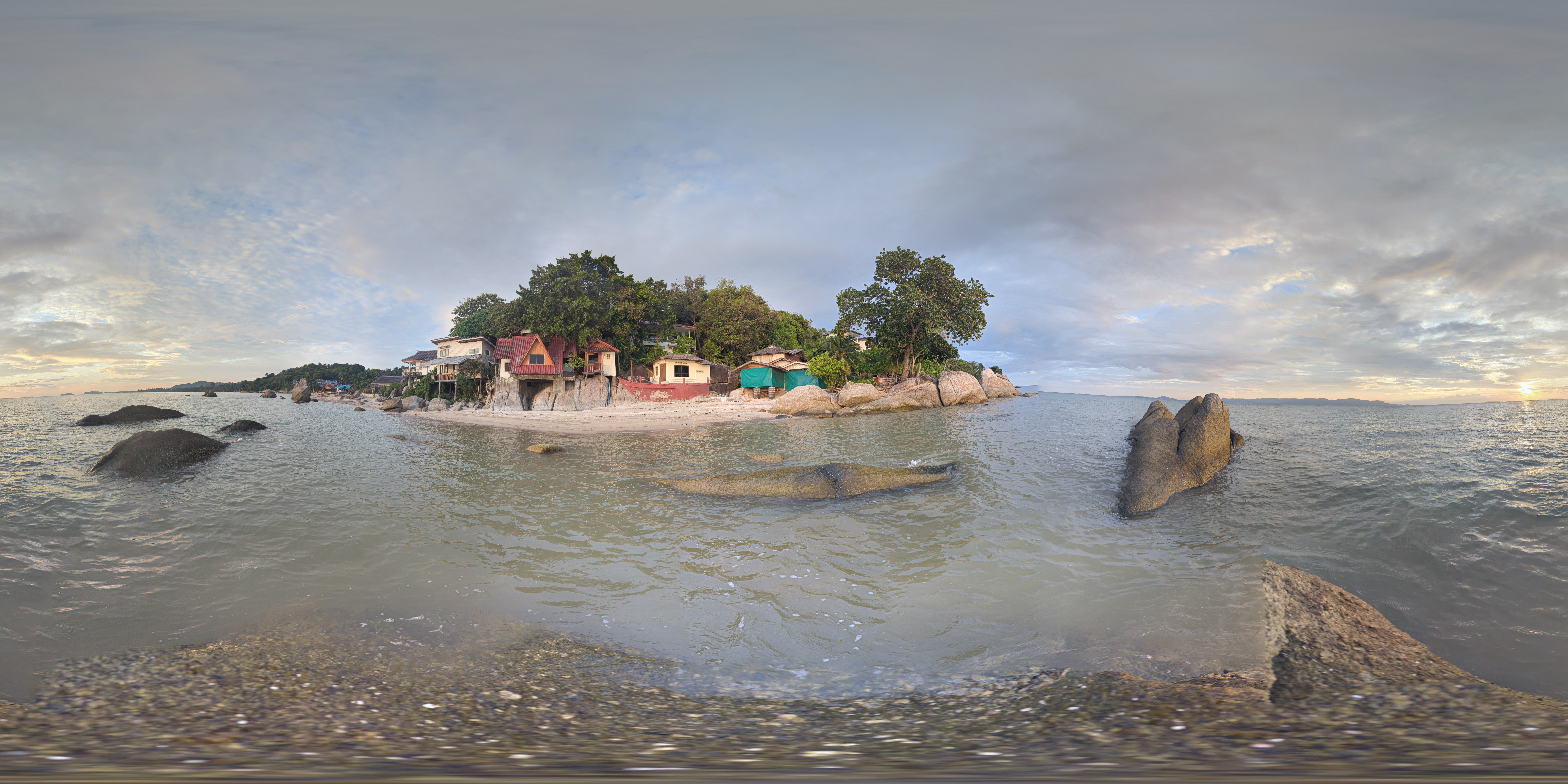 Panoramic view of Thong Yang Bungalow